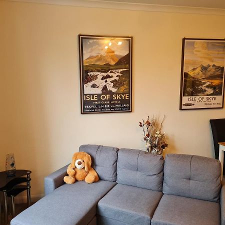 Modern Spacious Central Apartment ポートリー エクステリア 写真